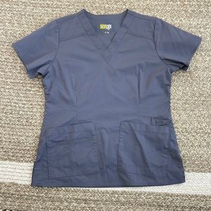 New WonderWink V-neck Scrub Top - size small